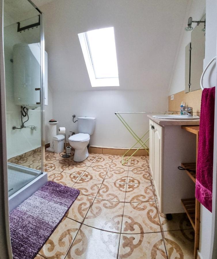 White Apartment Keszthely Extérieur photo