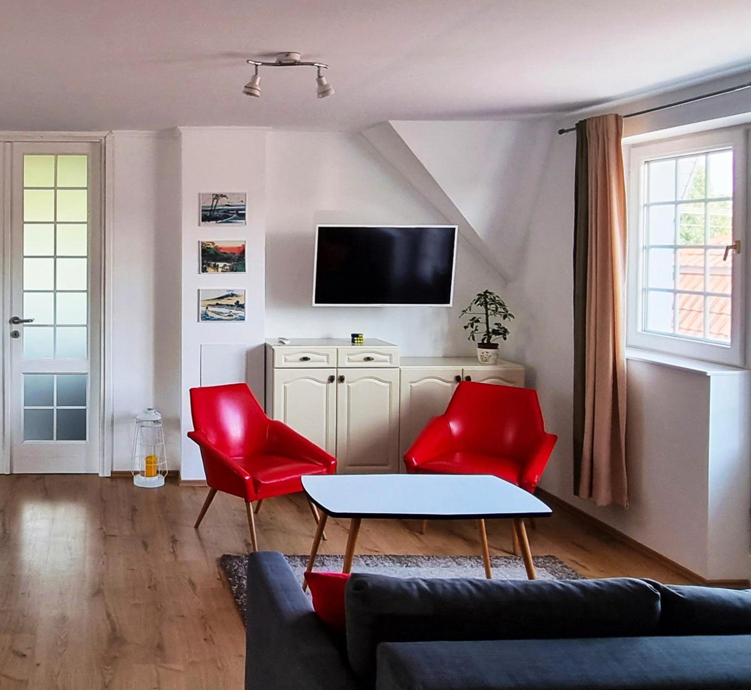 White Apartment Keszthely Extérieur photo